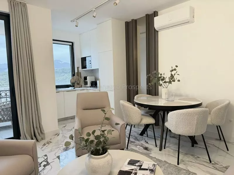 One bedroom apartment with sea views radovici 7