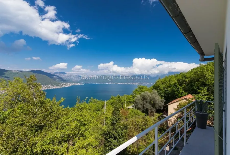Cosy villa with stunning views in zabrdje lustica peninsula 13636 4.jpg