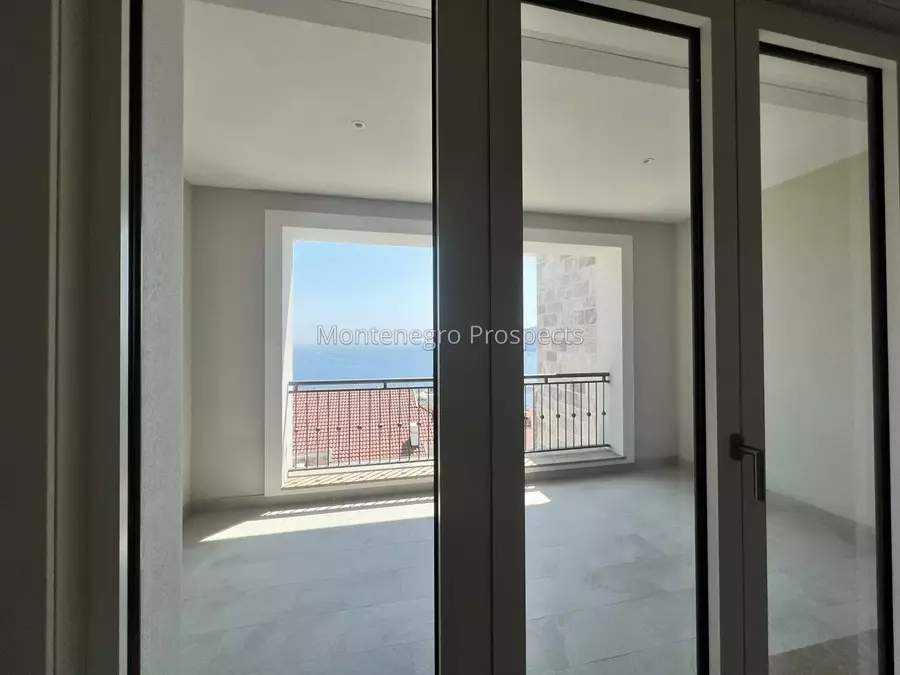 Brand new one bedroom apartment with stunning sea views in marina village lustica bay 13735 24.jpg