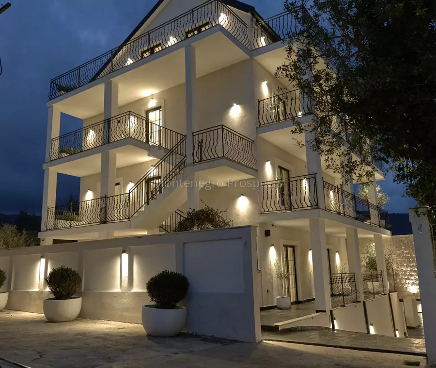 House for sale 13779 25