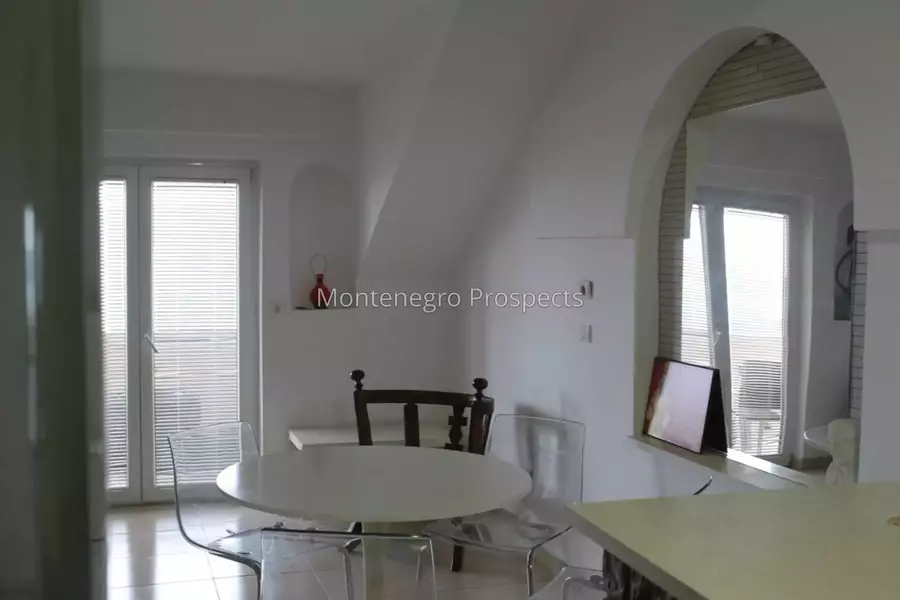 One bedroom apartment with sea views in donja lastva tivat 13794 7.jpg