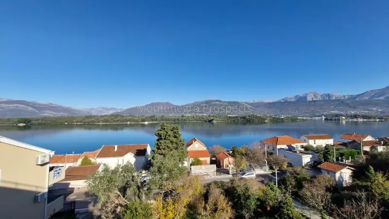 Three bedroom apartment for sale lustica 9