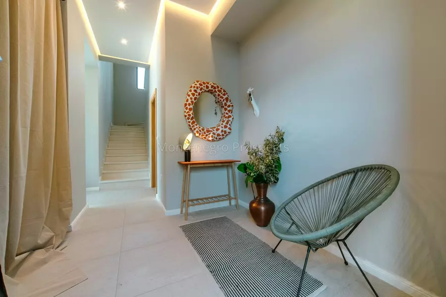 13516 villa krasici 56 1280x855